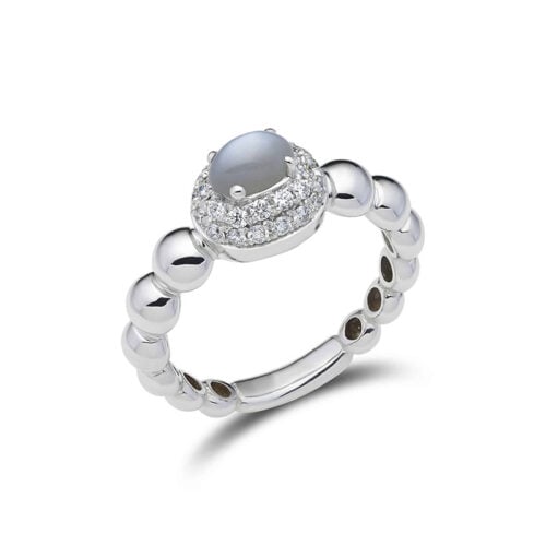 Diamond pavé ring with moonstone