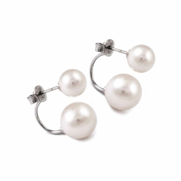 18k White gold earrings with round freshwater pearls OROGEM Jewelers Engagement Rings