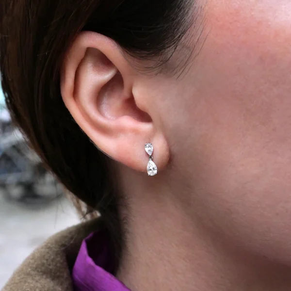 0.80 Carat F-VS Pear Cut Diamond Earrings in 18K White Gold