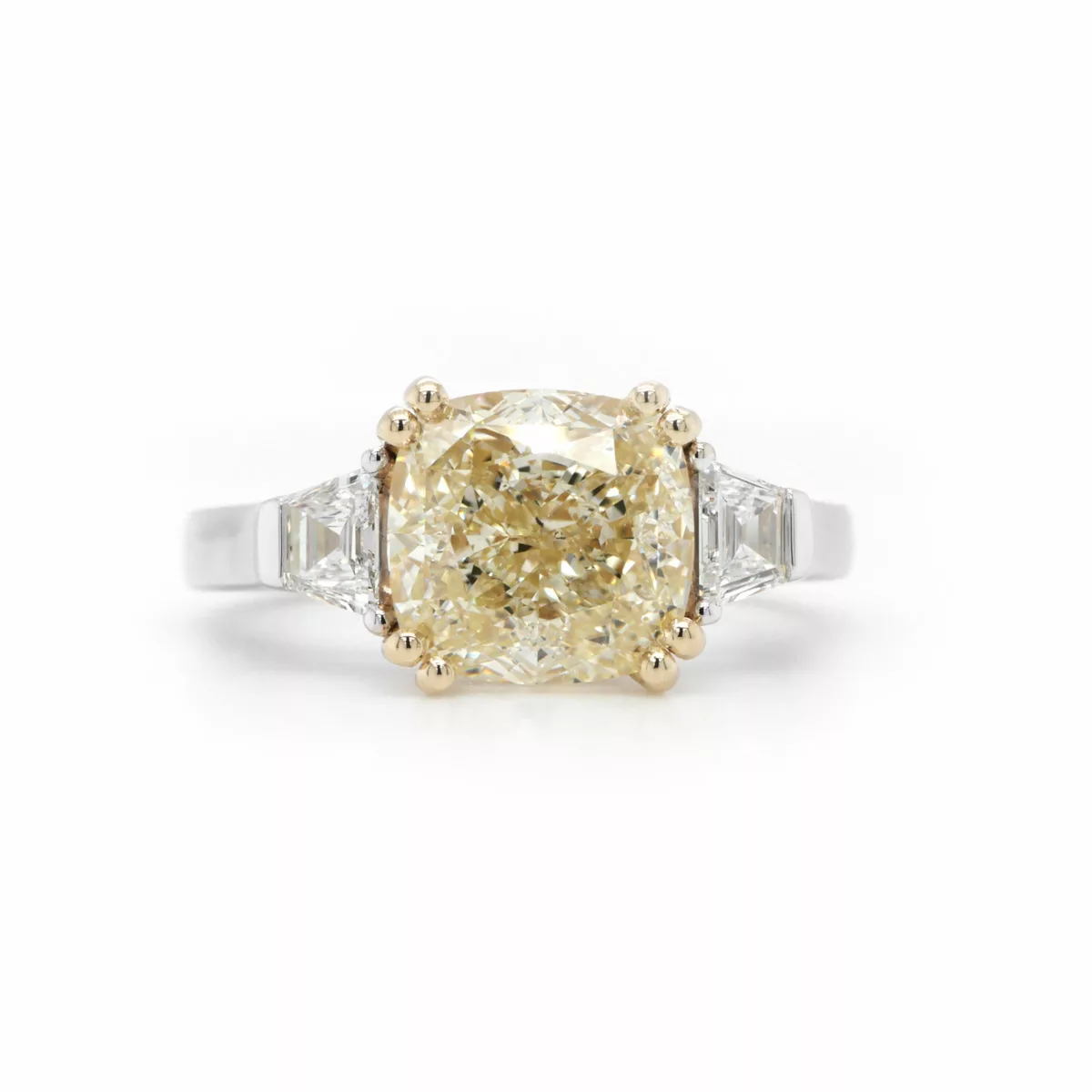 Orogem Bague En Diamant Jaune Taille Coussin De 3,80 Carats En Or Blanc Et Or ...