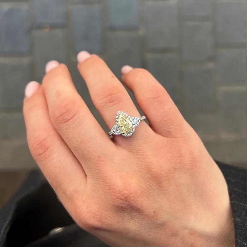 Gia-Certified 1.50 Carat Fancy Light Yellow Pear Diamond Ring – 18K White And Yellow Gold