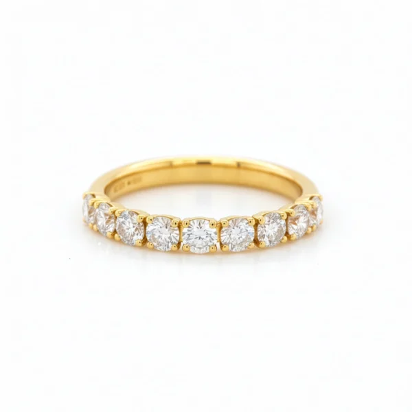 Yellow Gold Ring with 0.82 ct Round Brilliant Cut Diamonds D-F VS_2