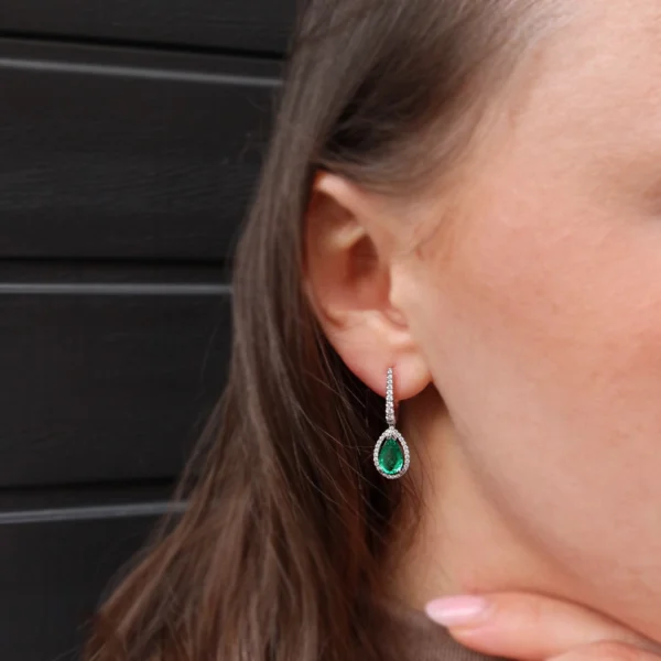Drop Earrings with Pear-Cut Emeralds and Diamonds in 18K White Gold