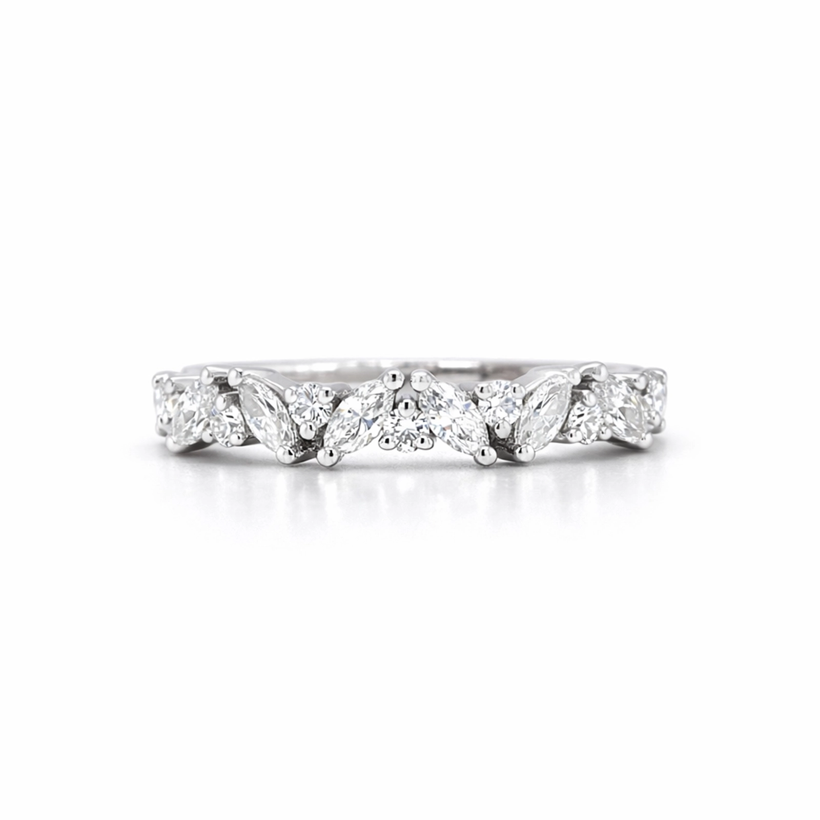 Marquise And Brilliant-Cut Diamond Band In 18K White Gold 1 - Orogem Jewelers 18K White Gold Wedding Ring With 0.29 Ct Marquise Cut Natural Diamonds And Round Brilliant Accents, F Color Vs Clarity