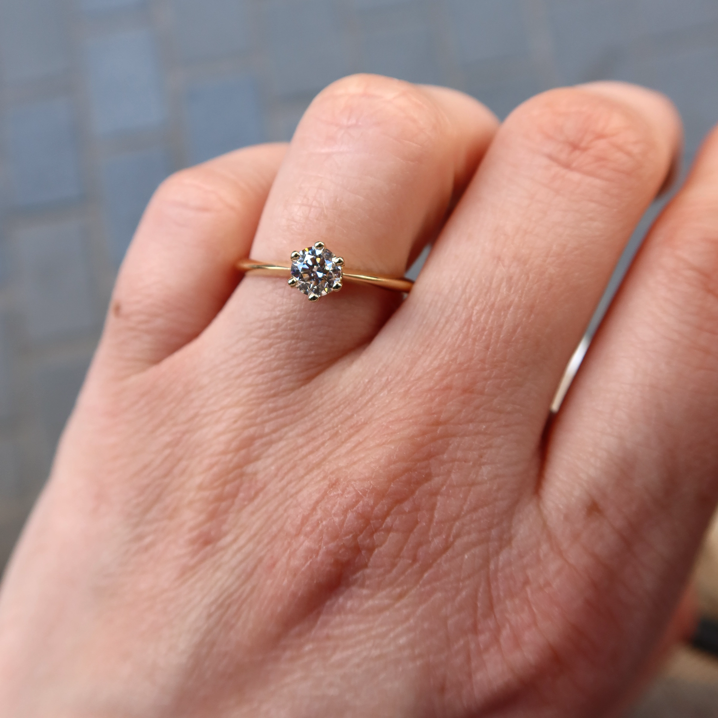 Anello Di Fidanzamento Solitario Con Diamante 0.40 Ct A Sei Griffe In Oro Giallo 18K 2 - Orogem Jewelers Anello Solitario Con Diamante Brillante Rotondo Da 0,40 Carati In Oro Giallo 18K Con Montatura A Sei Griffe, Diamante Naturale Colore E Purezza Si1 Certificato Gia