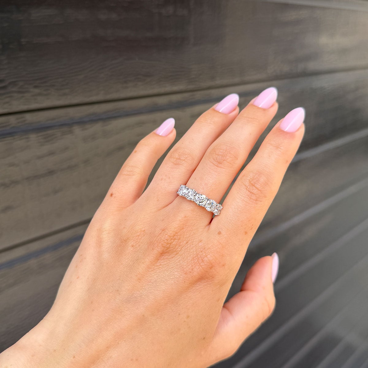 Five Stone Diamond Ring 2.50 Ct F Vs2 Gia In 18K White Gold Five Stone Diamond Ring 2.50 Ct F Vs2 Gia In 18K White Gold